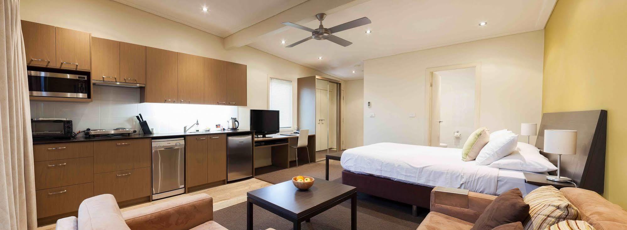 Motel Portman House Scone Zewnętrze zdjęcie